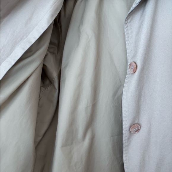 TOWNE LONDON FOG MID TRENCH COAT - Picture 6 of 13